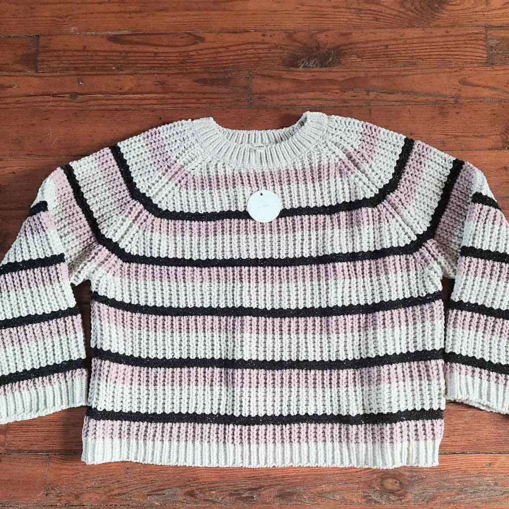 NWT Knit Sparkly Sweater 